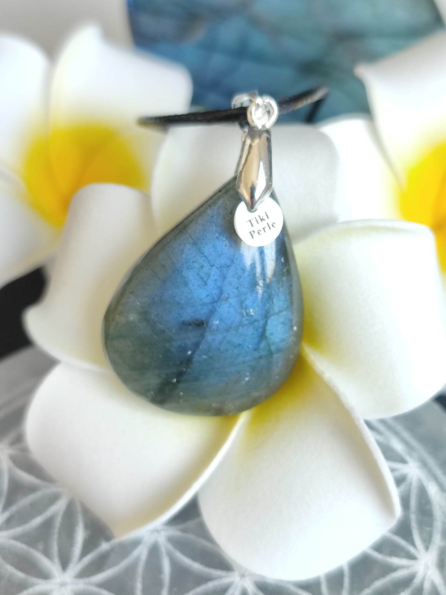 Pendentif Labradorite nuance bleue 8