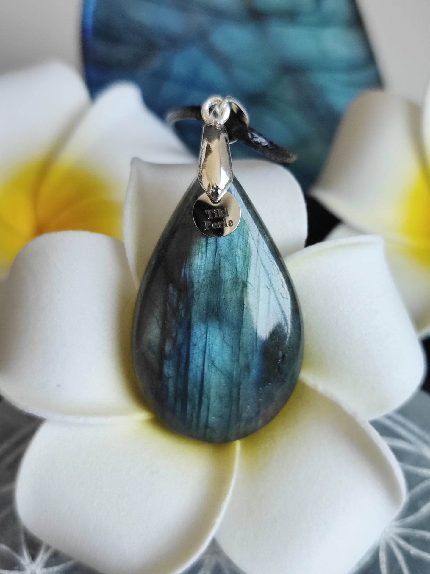 Pendentif Labradorite nuance bleue 11